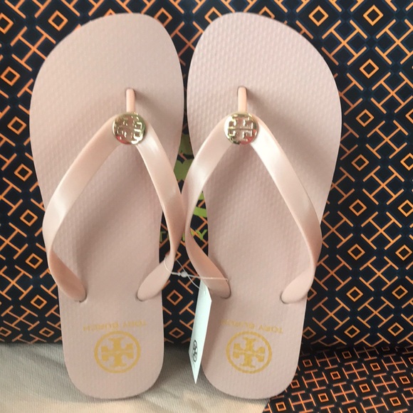 Tory Burch Shoes - 🆕🌸NWT Tory Burch Solid Flip Flops